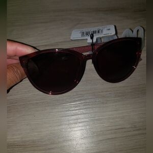 Womens dark mauve sunglasses polarized 100% UVA & UVB Foster  Grant